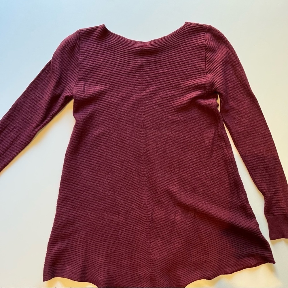 Lola Soft Wool Blend Striped Sweater Size Medium - Picture 8 of 8